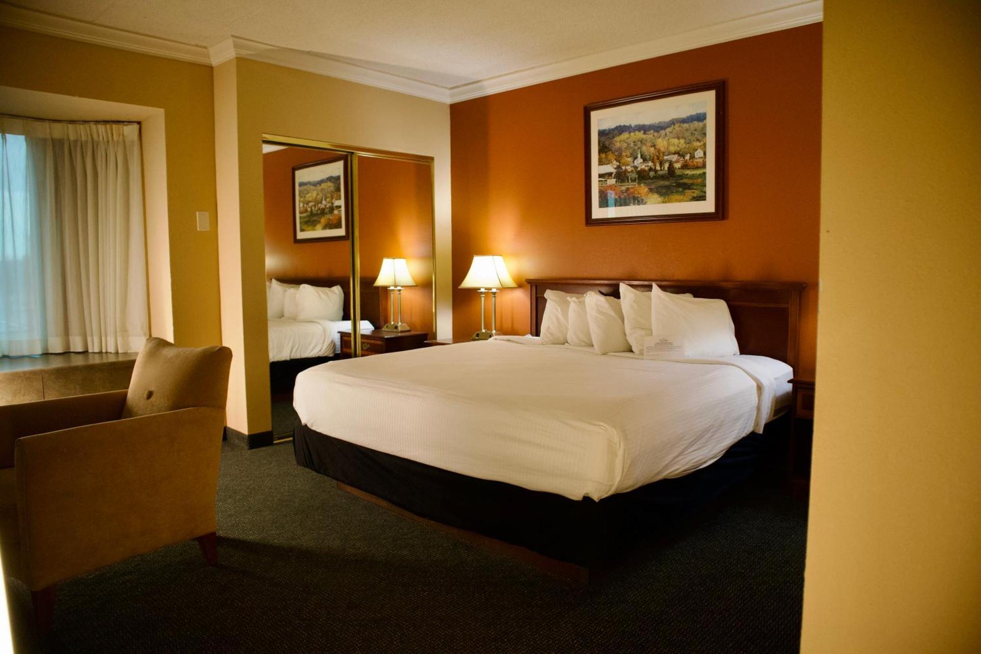 Hotel Mead Resorts & Conventions Center Wisconsin Rapids Eksteriør billede