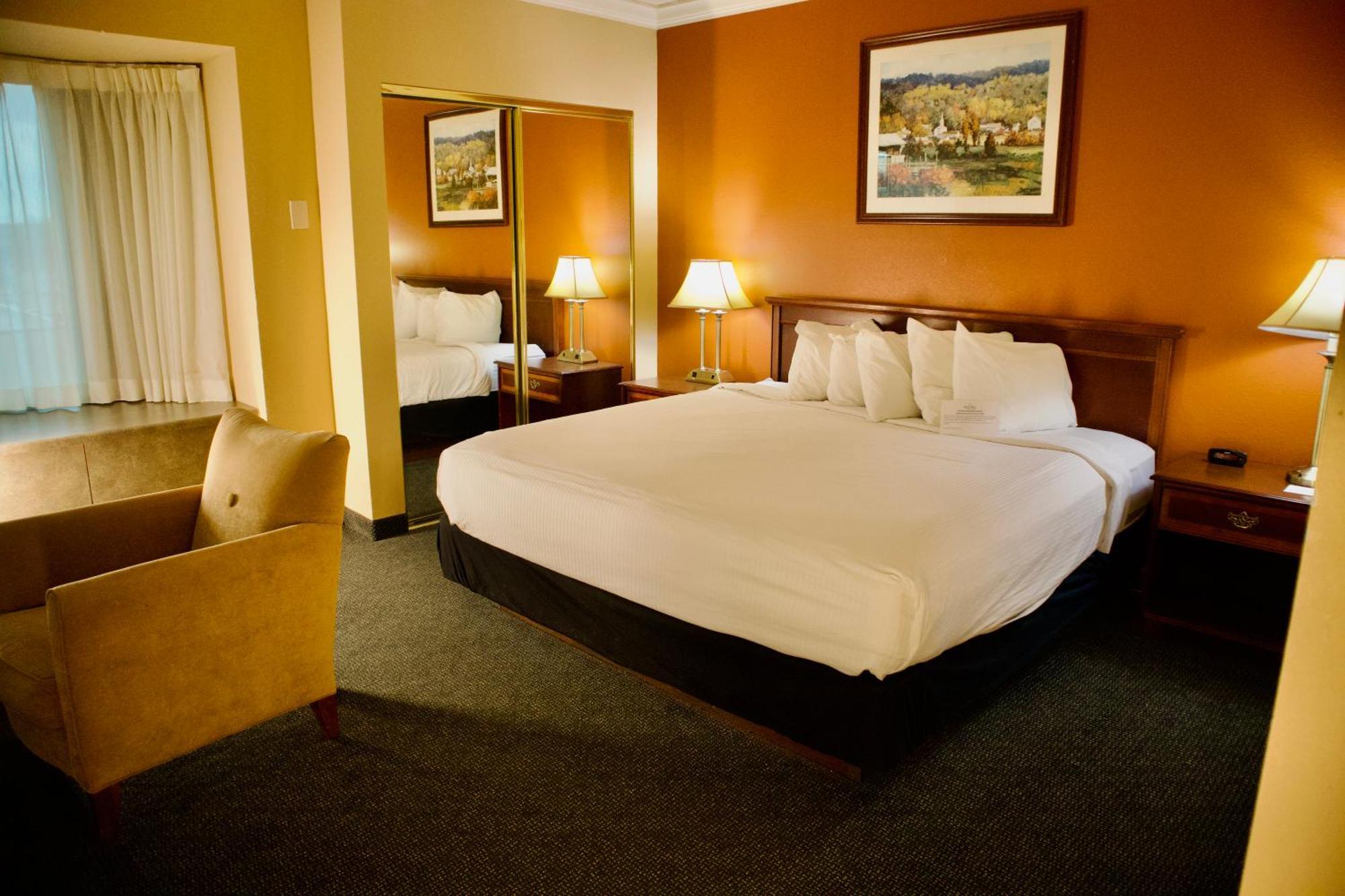 Hotel Mead Resorts & Conventions Center Wisconsin Rapids Eksteriør billede