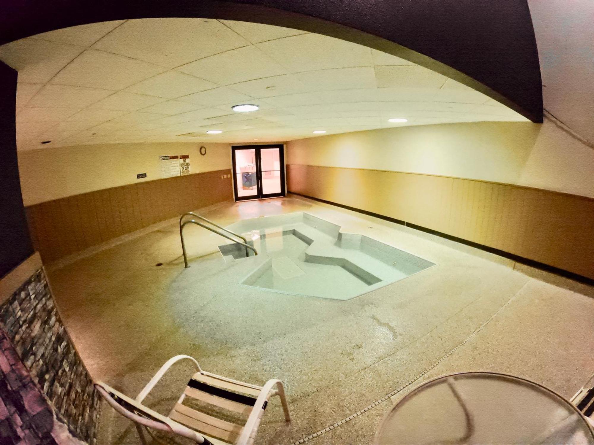 Hotel Mead Resorts & Conventions Center Wisconsin Rapids Eksteriør billede