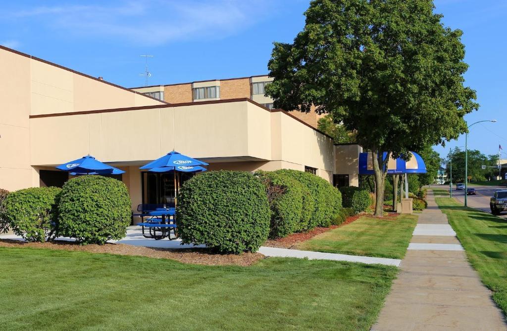 Hotel Mead Resorts & Conventions Center Wisconsin Rapids Eksteriør billede