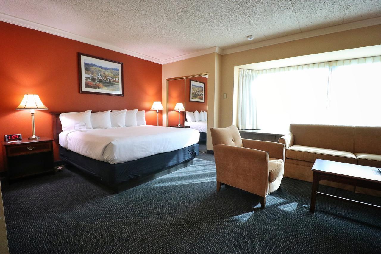 Hotel Mead Resorts & Conventions Center Wisconsin Rapids Eksteriør billede